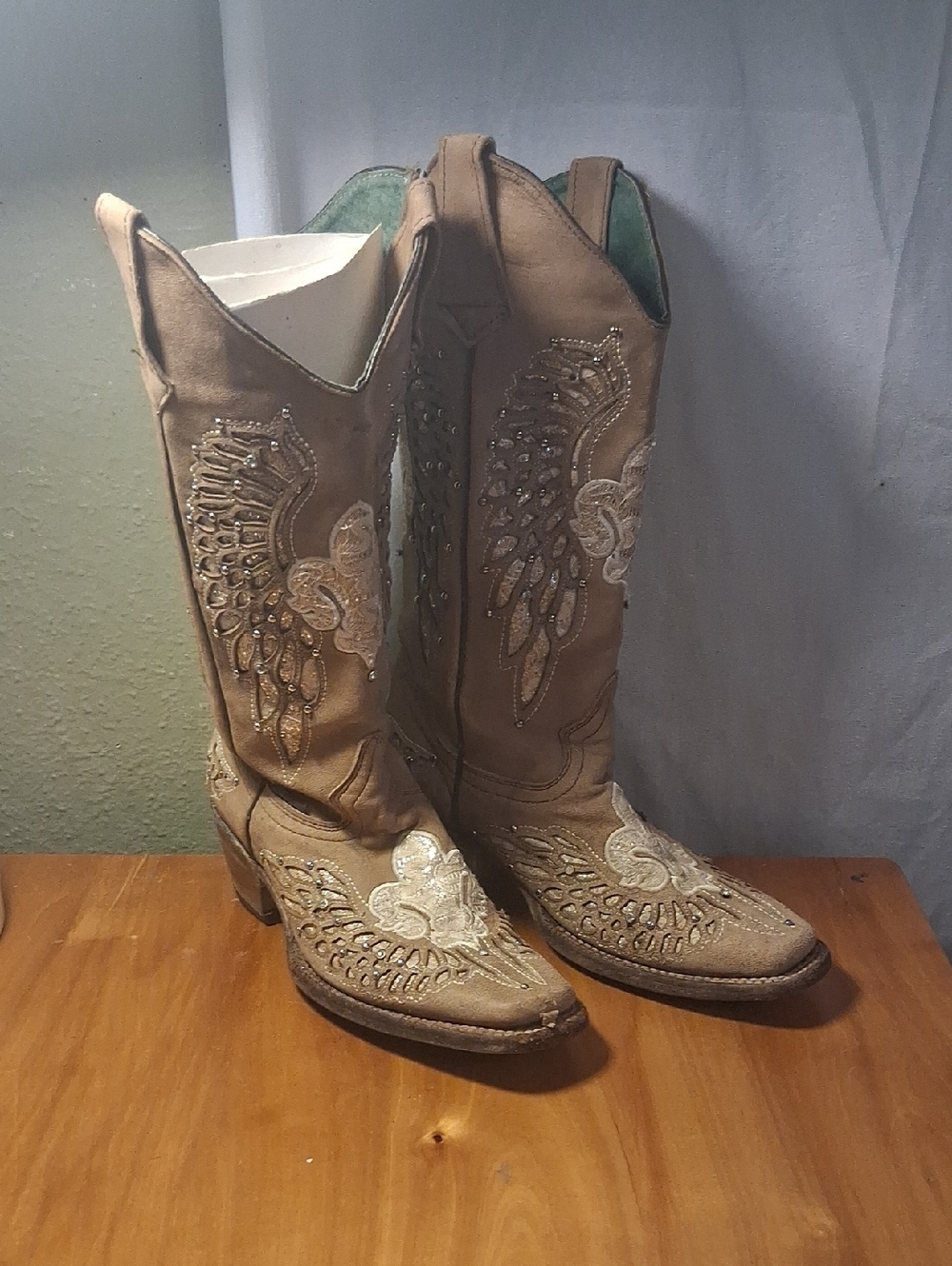 Sergal Women's Embellished Tan Western Cowboy Boots - Wing & Floral Size 5